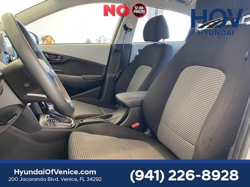 Used 2018 Hyundai Kona SE FWD image 22