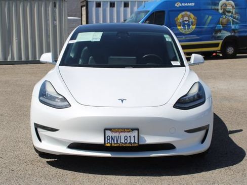 Used 2020 Tesla Model 3 Long Range AWD/4WD image 2