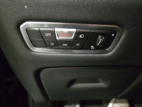 Used 2023 BMW X5 xDrive40i w/ Premium Package AWD/4WD image 26