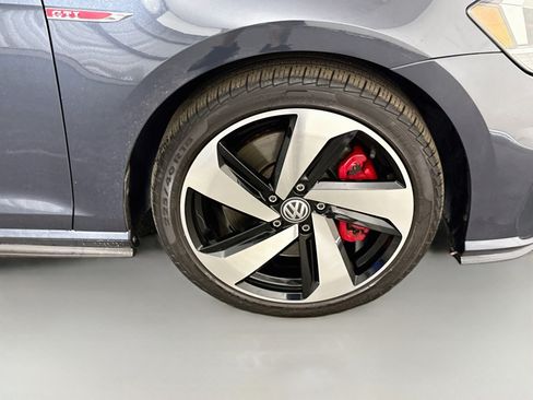 Used 2021 Volkswagen GTI S FWD image 31