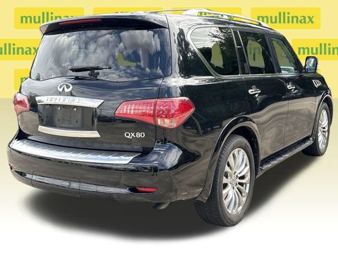 Used 2016 INFINITI QX80 2WD w/ Deluxe Technology Package image 4