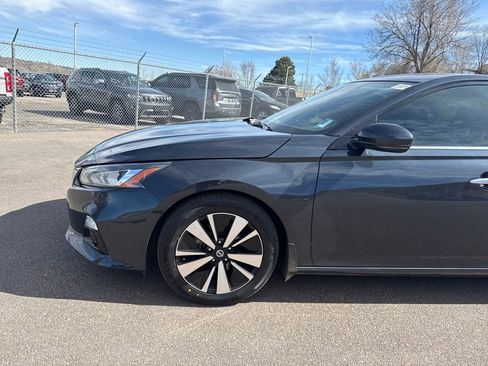 Used 2022 Nissan Altima 2.5 SL image 32