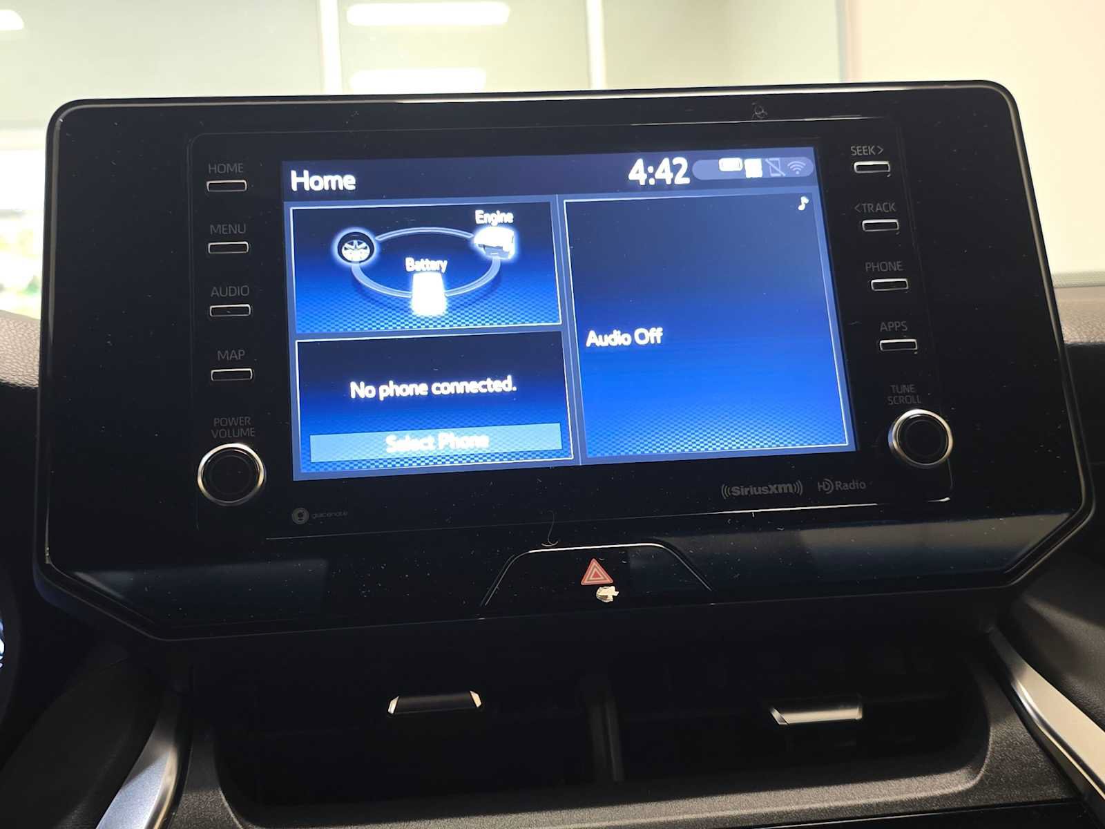 Certified 2021 Toyota Venza XLE AWD/4WD image 14