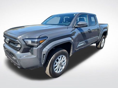 Used 2024 Toyota Tacoma SR5 image 1