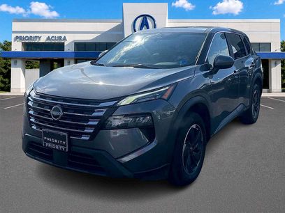 Used 2024 Nissan Rogue SV