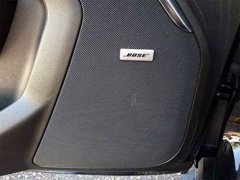 Certified 2025 GMC Yukon Denali image 27