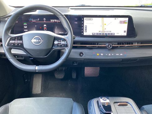 Certified 2024 Nissan Ariya AWD image 17