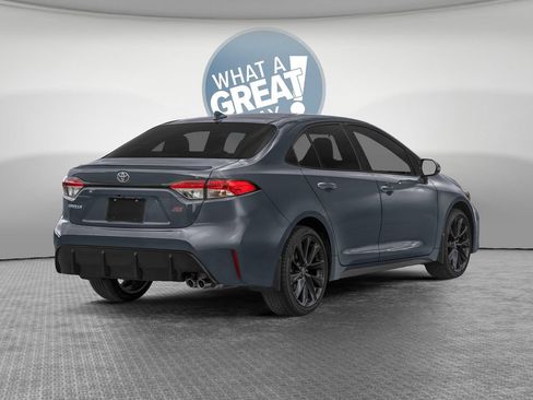 New 2026 Toyota Corolla SE FWD image 2