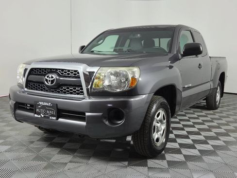 Used 2011 Toyota Tacoma 2WD Access Cab w/ SR5 Pkg #2 image 3