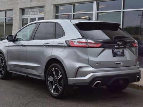Used 2023 Ford Edge ST AWD/4WD image 8