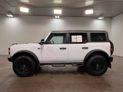 Used 2024 Ford Bronco Wildtrak AWD/4WD image 27