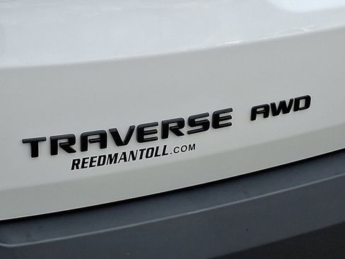 Certified 2023 Chevrolet Traverse RS image 35