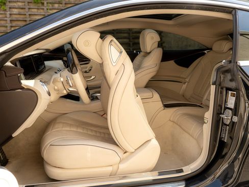 Used 2016 Mercedes-Benz S 550 4MATIC Coupe image 26