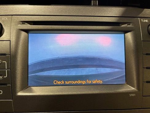 Used 2015 Toyota Prius Four image 28