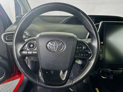 Used 2021 Toyota Prius Prime XLE image 15