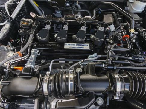 Used 2019 Honda Accord Sport image 28