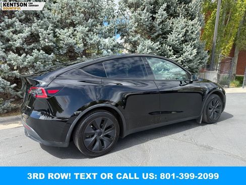 Used 2025 Tesla Model Y Long Range AWD/4WD image 9