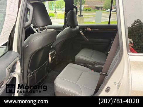 Used 2022 Lexus GX 460 Premium w/ Accessory Package AWD/4WD image 20