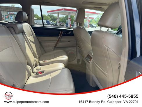 Used 2013 Toyota Highlander Limited AWD/4WD image 15
