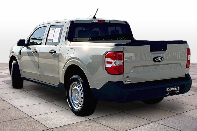Certified 2025 Ford Maverick XL FWD image 2