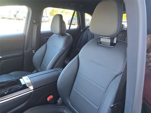Certified 2026 Mercedes-Benz GLC 300 4MATIC image 24