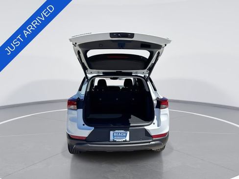 New 2026 Chevrolet TrailBlazer LT w/ Convenience Package FWD image 22