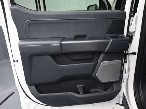 New 2026 Ford F150 Lariat w/ Equipment Group 501A Mid image 8