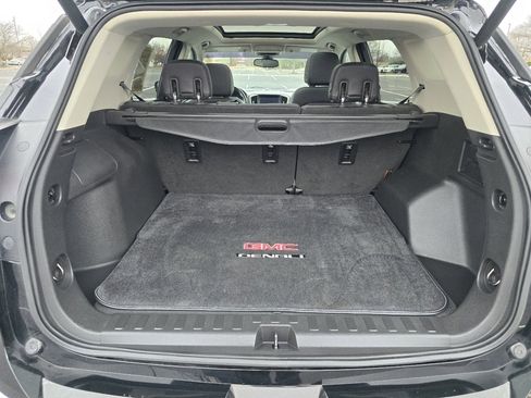 Used 2019 GMC Terrain Denali w/ Advanced Safety Package image 23