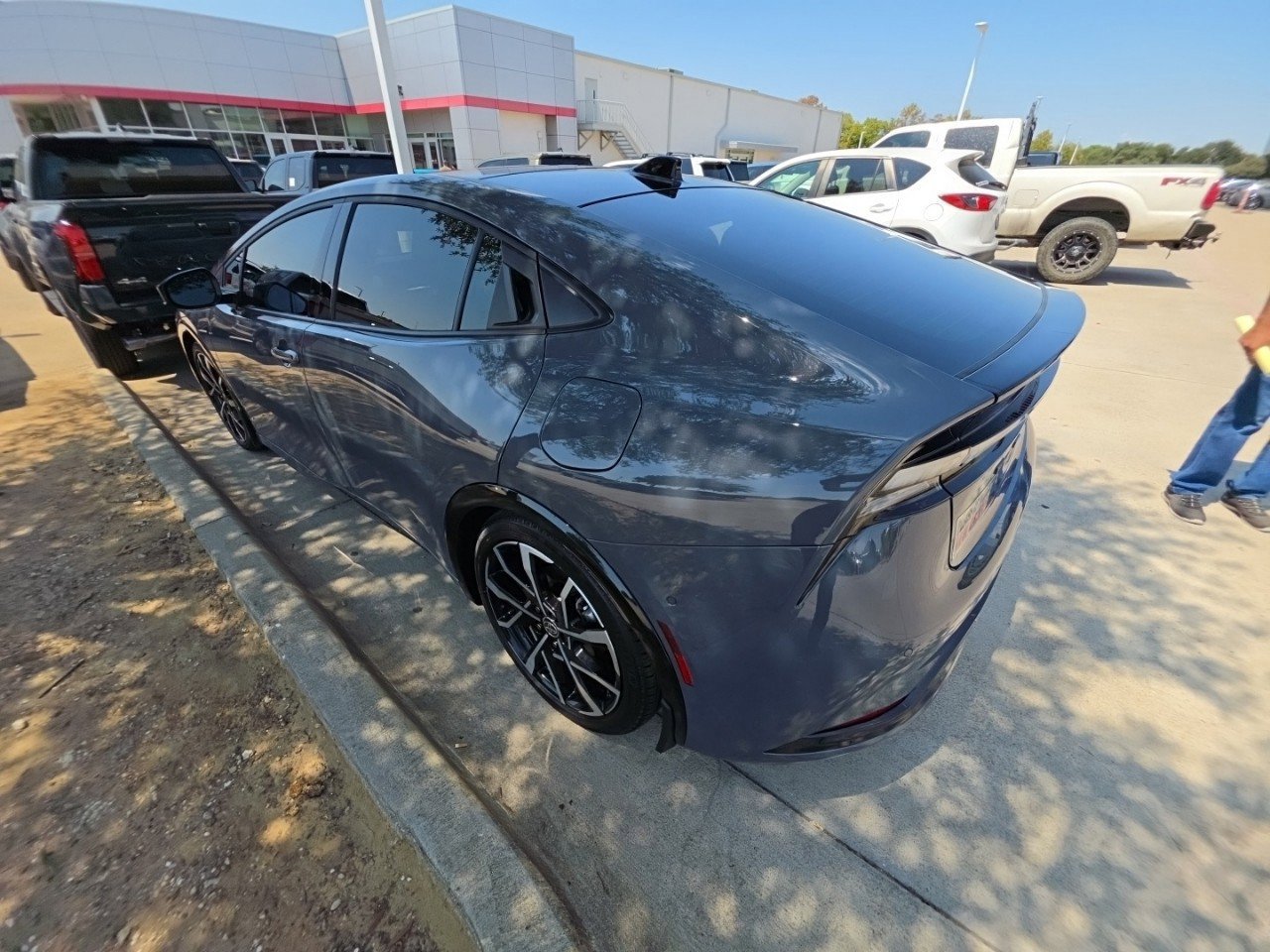 Used 2026 Toyota Prius Plug-In Hybrid w/ Limited Premium Package FWD image 4
