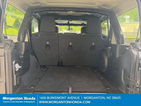 Used 2020 Jeep Wrangler Unlimited Sport S AWD/4WD image 32