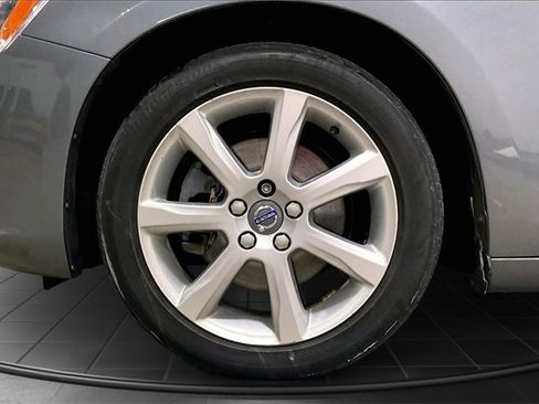 Used 2016 Volvo S60 T5 Premier image 9