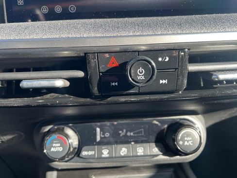 New 2026 Nissan Kicks SV FWD image 11