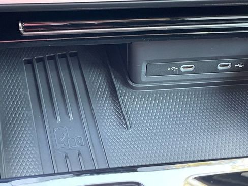 New 2026 Volkswagen Atlas Cross Sport SEL Premium R-Line image 13