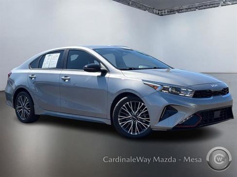 Used 2024 Kia Forte GT-Line image 2