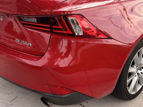Used 2016 Lexus IS 200t RWD image 10
