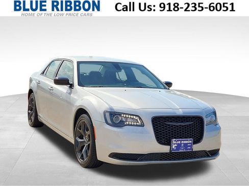 Used 2023 Chrysler 300 Touring w/ Sport Appearance Package RWD image 1