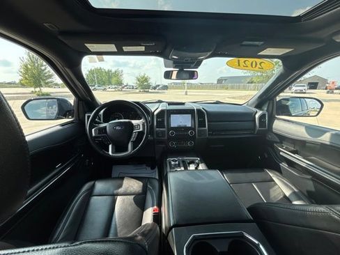 Used 2021 Ford Expedition Max XLT AWD/4WD image 25