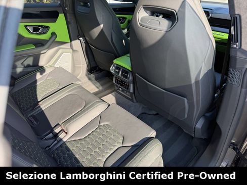 Used 2021 Lamborghini Urus image 37