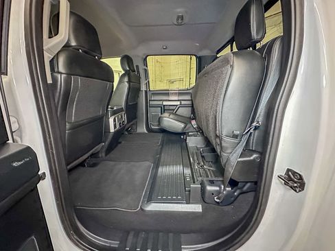 Used 2019 Ford F250 Lariat w/ Lariat Ultimate Package image 27