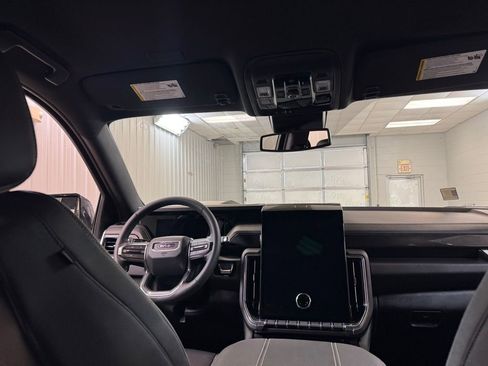 New 2026 GMC Yukon Elevation AWD/4WD image 22