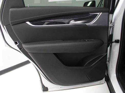 Certified 2023 Cadillac XT5 Premium Luxury image 36