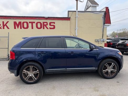 Used 2011 Ford Edge Limited w/ 302A Rapid Spec Order Code image 9