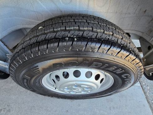 Used 2025 RAM ProMaster 2500 FWD image 27