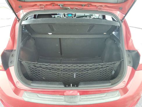 Used 2016 Hyundai Elantra GT image 31