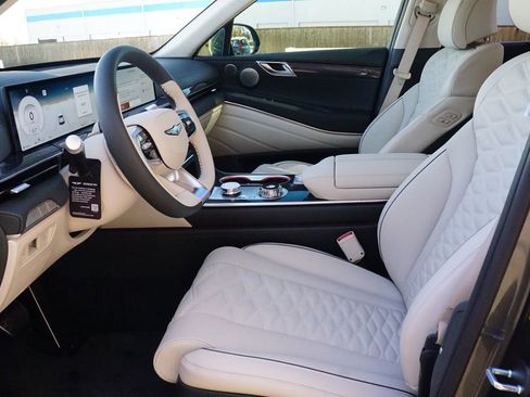 New 2026 Genesis GV80 3.5T e-SC image 16