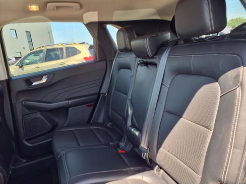 Used 2021 Ford Escape SEL image 10