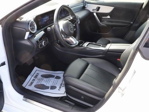 Used 2025 Mercedes-Benz CLA 250 4MATIC image 10