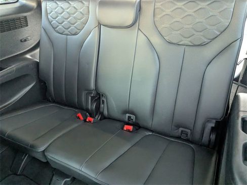 Used 2022 Hyundai Palisade Limited image 32