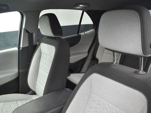 Used 2022 Chevrolet Equinox LS w/ LS Convenience Package AWD/4WD image 14