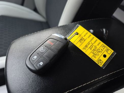 Used 2019 Jeep Compass Latitude w/ Popular Equipment Group image 31